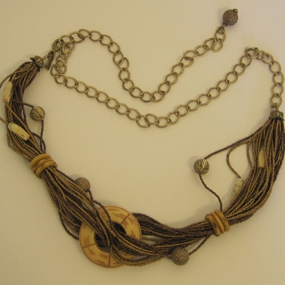 🌹CHICOS Necklace Pendant Beads Circle Boho